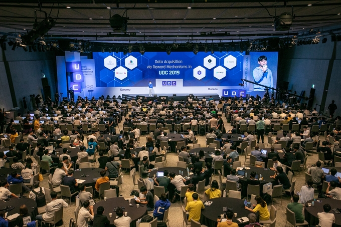 다양한 블록체인 서비스가 발표되며 주목을 끌었던 업비트 개발자 컨퍼런스(UDC 2019) 현장 모습. 사진/두나무