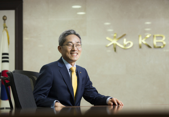 KB금융그룹 윤종규 회장.