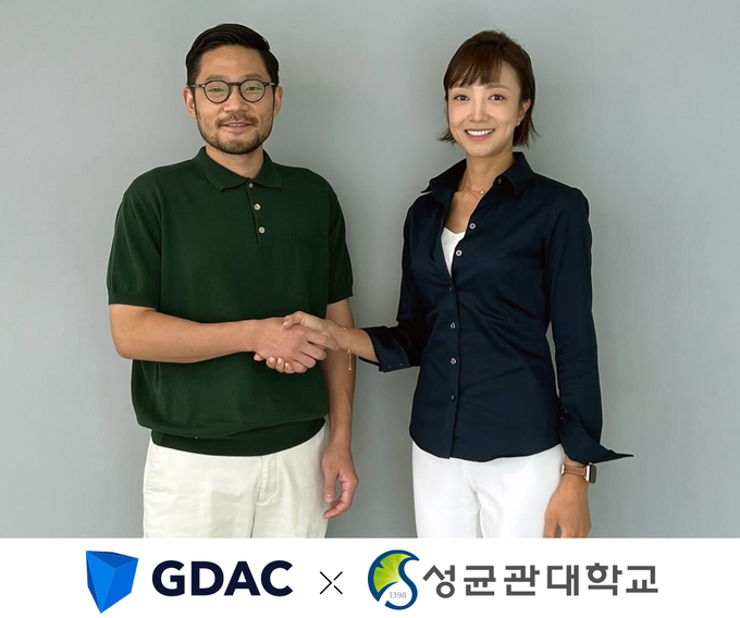 (좌 : 성균관대학교 장원석 교수 / 우 : 피어테크 이유리 부대표). 사진/피어테크