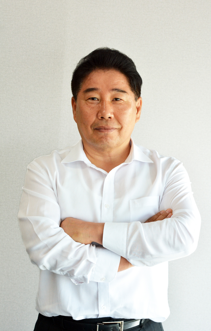 현대자산 대표이사 정욱.