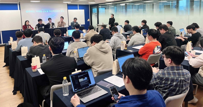 서울핀테크랩에서 핀테크기업을 대상으로 ‘블록체인, 미래를 선도할 혁신적 변화의 중심’ 세미나를 개최하고 성황리에 마무리했다. 사진/서울핀테크랩