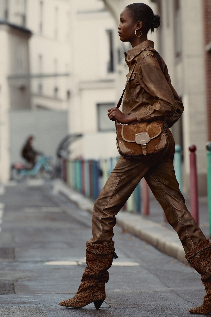 LF, 백과 슈즈에 번진 레오파드 열풍