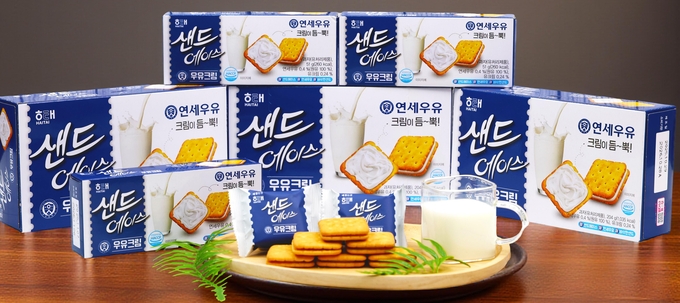 해태 샌드에이스, 연세우유와 손잡고 '우유크림' 출시